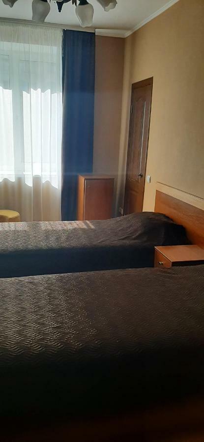 Galant Hotel Boryspilʼ Exteriör bild